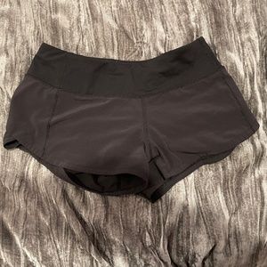 Lululemon size 2 black speed up shorts